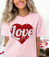 Load image into Gallery viewer, Amber’s Valentine TEE party❤️