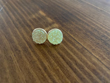 Load image into Gallery viewer, Druzy studs