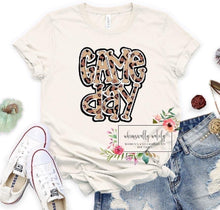 Load image into Gallery viewer, Amy’s tee party! 🎉