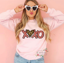 Load image into Gallery viewer, Debbie & Megan’s TEE party💕