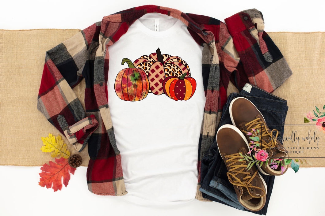 Decorative pumpkin tee