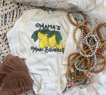Load image into Gallery viewer, Mama’s Main Squeeze
