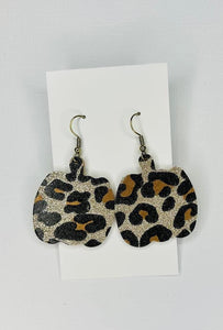 Genuine leather pumpkin earrings (in stock)