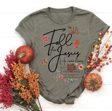 Load image into Gallery viewer, Brittany’s fall tee party
