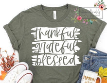 Load image into Gallery viewer, Brittany’s fall tee party
