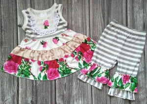 Gray striped floral garden set