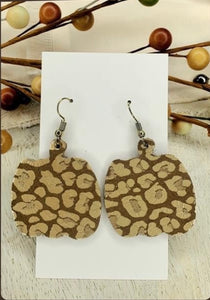 Genuine leather pumpkin earrings (in stock)