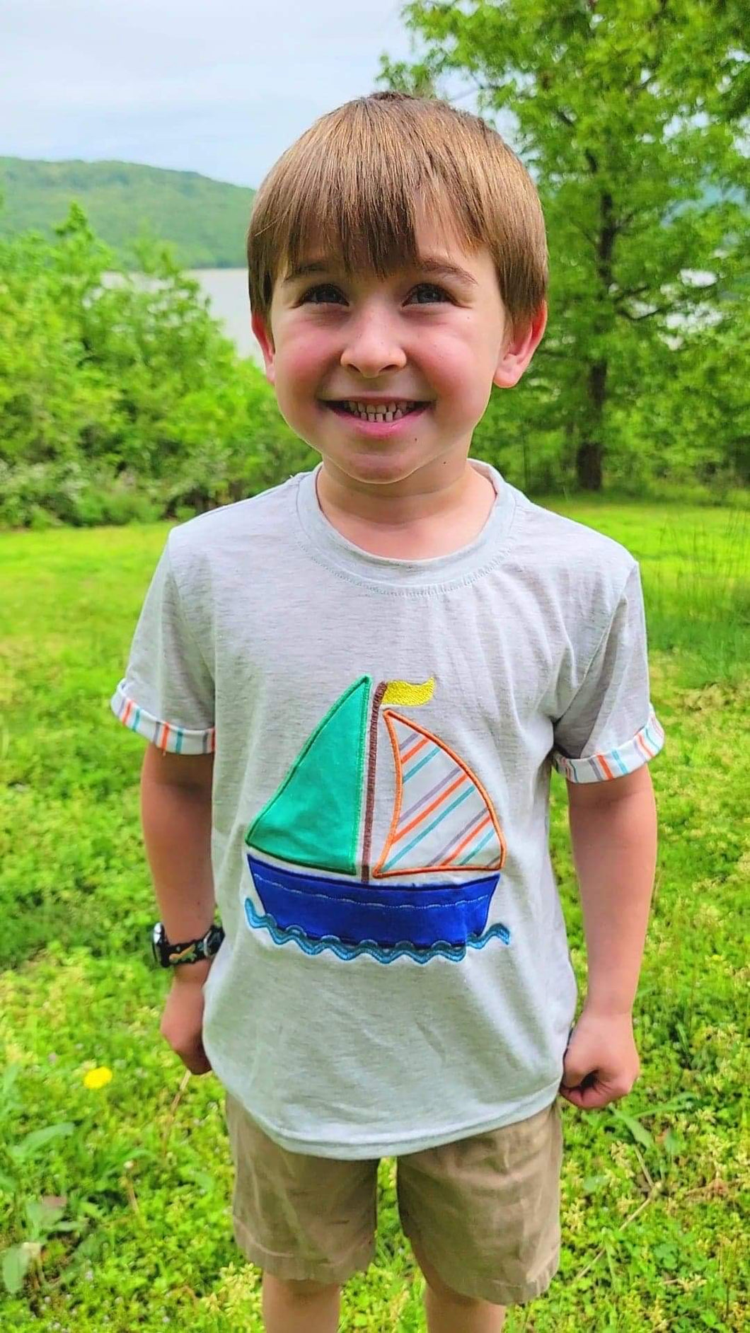 Sail Raglan