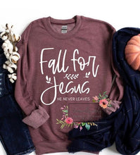Load image into Gallery viewer, Brittany’s fall tee party
