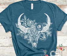 Load image into Gallery viewer, Alyssa’s tee party! 🎉

