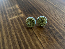 Load image into Gallery viewer, Druzy studs

