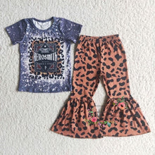 Load image into Gallery viewer, Children’s fall &amp; winter clothing
