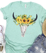 Load image into Gallery viewer, Emily’s TEE party
