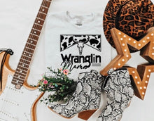 Load image into Gallery viewer, Amber’s TEE party!

