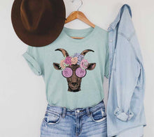 Load image into Gallery viewer, Alyssa’s tee party! 🎉
